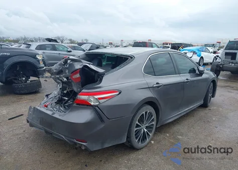 2018 Toyota Camry Se z USA, uszkodzony, nr VIN 4T1B11HK1JU129954
